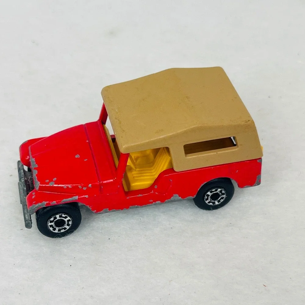 Vintage Matchbox Superfast No 53 CJ-6 Jeep Red Tan Canopy Lesney England 1977